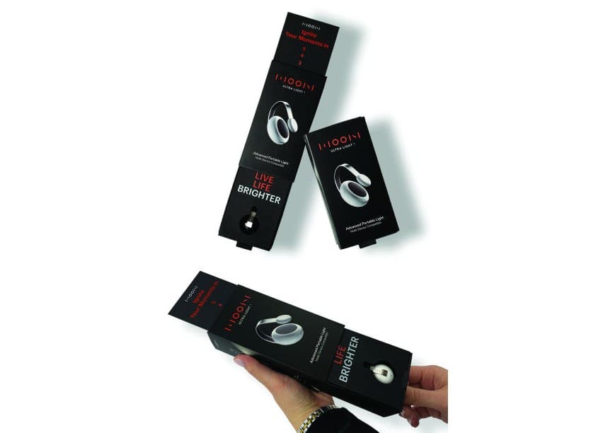 MOON UltraLight 2 Packaging