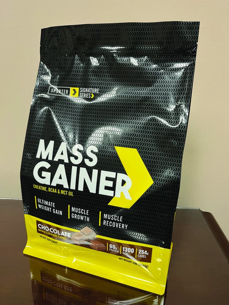 Sporter Protein Powder Package Design
