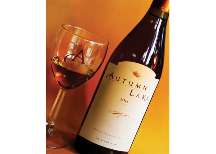 Autumn Lake Wine Label